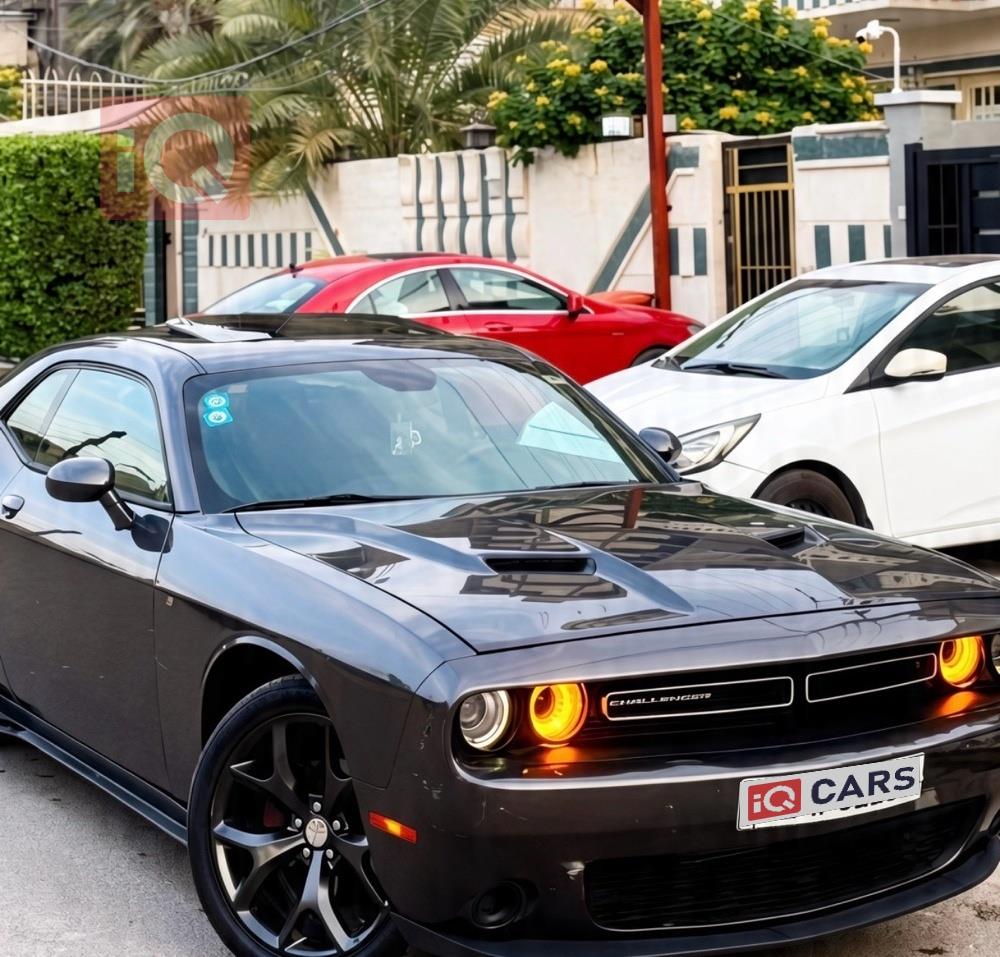 Dodge Challenger